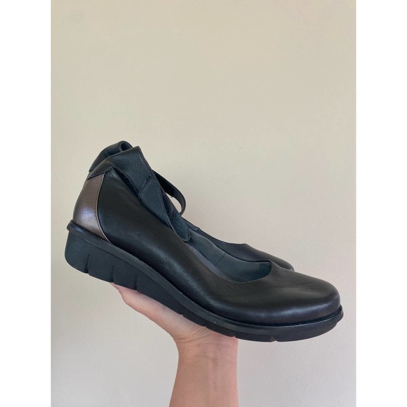 Dansko Shoes - Dansko Jenna ankle strap flats black leather metallic grey shoes 42/ 11.5